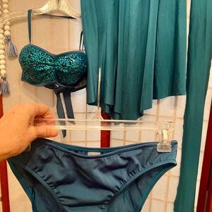Venus 4 piece NWOT bikini skirt/dress set Teal sequin